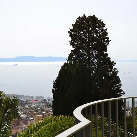 Casa Del Cedro * Napoli